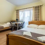 Lesny Dwor Couette-café 3*