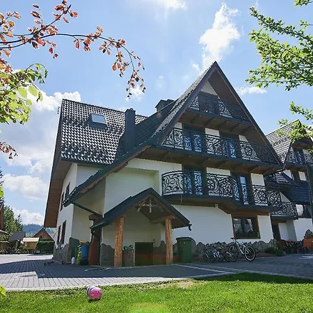 Lesny Dwor 住宿加早餐酒店