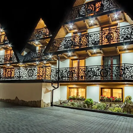 Lesny Dwor 住宿加早餐酒店 穆扎希赫尔