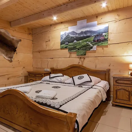 Lesny Dwor Bed & Breakfast *