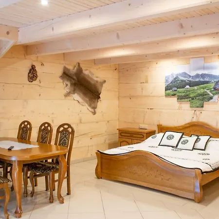 Bed & Breakfast Lesny Dwor