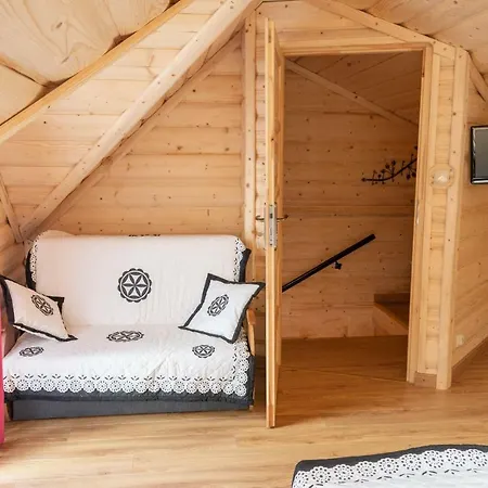 Bed & Breakfast Lesny Dwor *