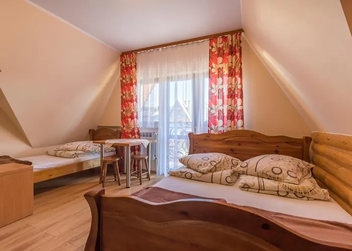 לינה וארוחת בוקר Lesny Dwor מורזאסיחלה